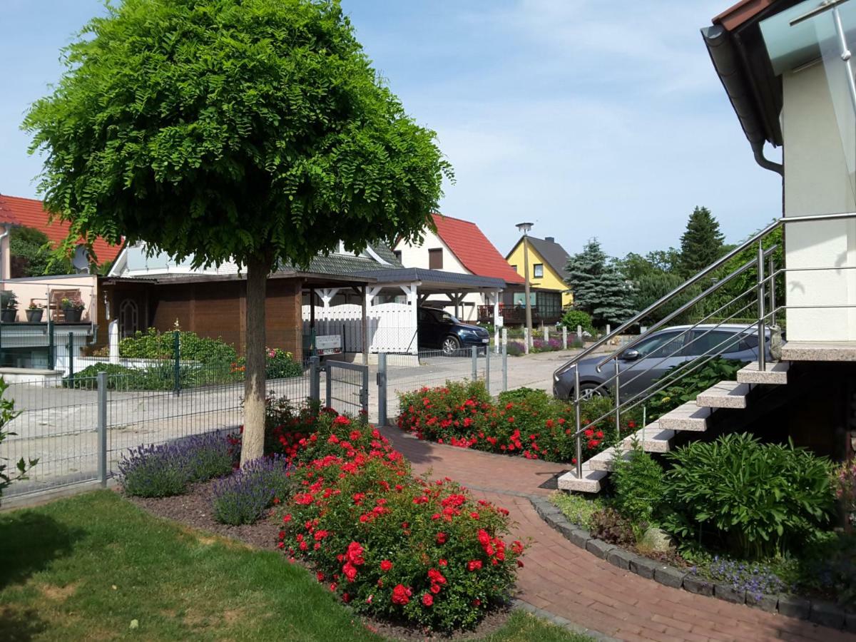 Ferienwohnung Schubert Sagard Exterior photo